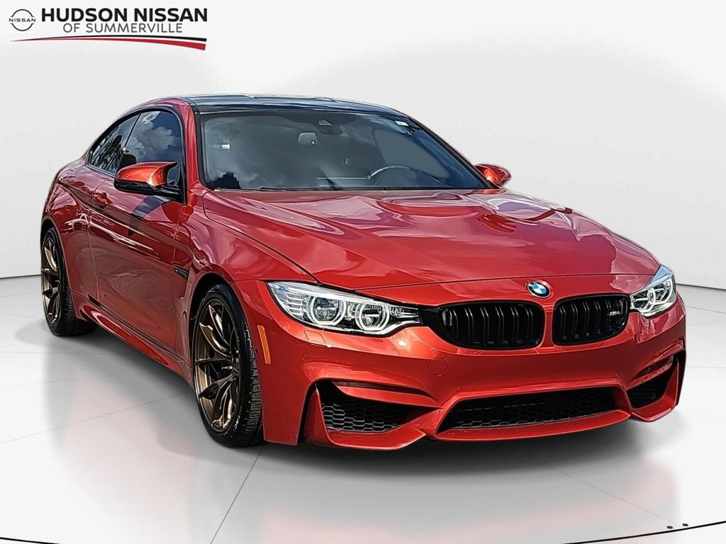 Used 2017 BMW M4 Coupe image 1