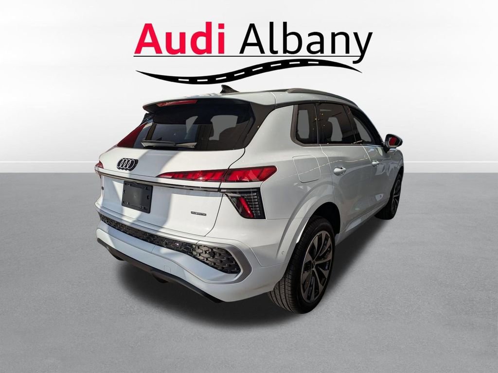 New 2026 Audi Q3 quattro 2.0T image 5