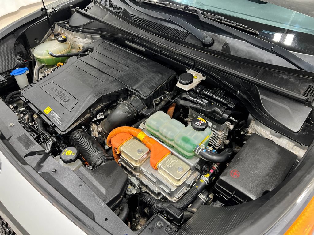 Used 2019 Kia Niro LX FWD image 28