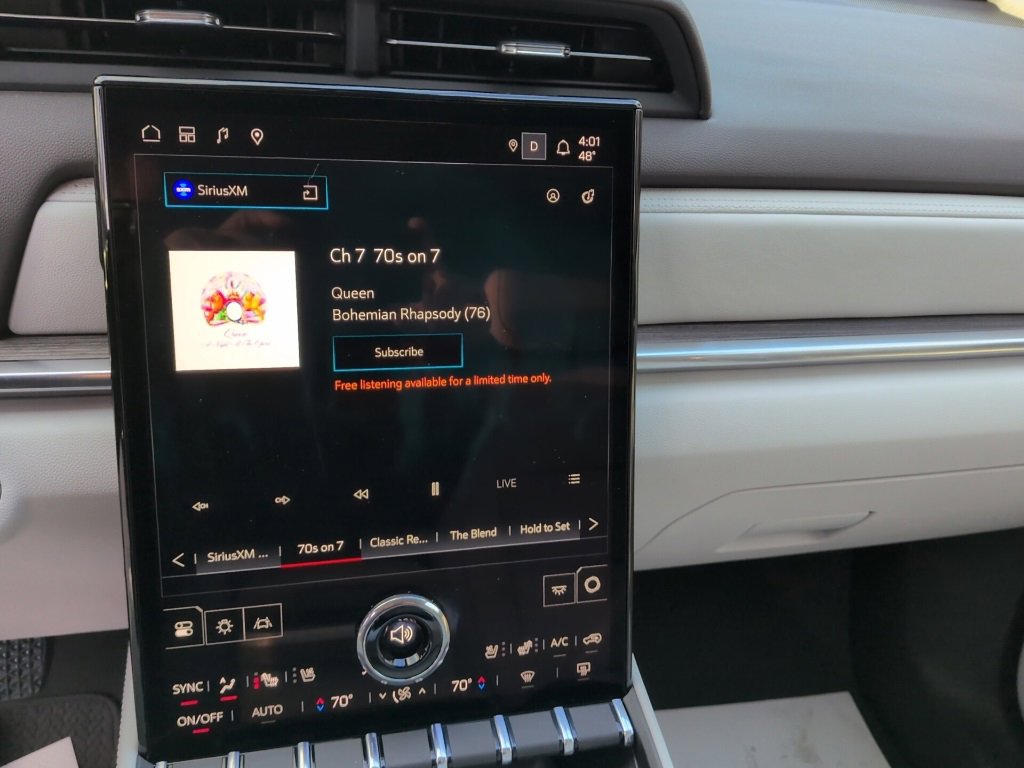 Used 2026 GMC Terrain Denali image 31