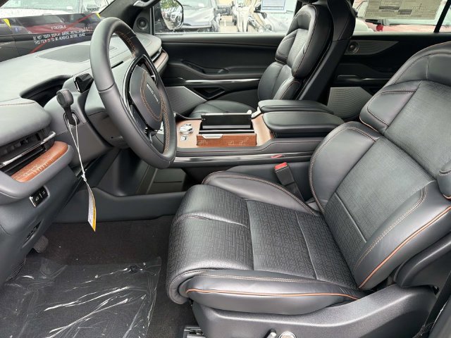 New 2026 Lincoln Navigator Black Label AWD/4WD image 23