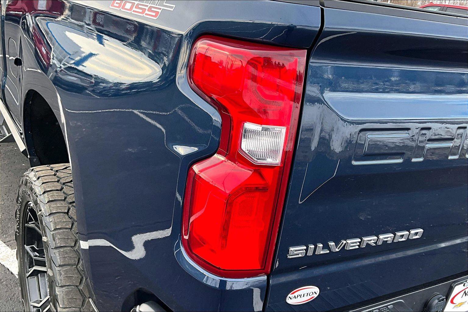 Used 2020 Chevrolet Silverado 1500 LT Trail Boss image 32