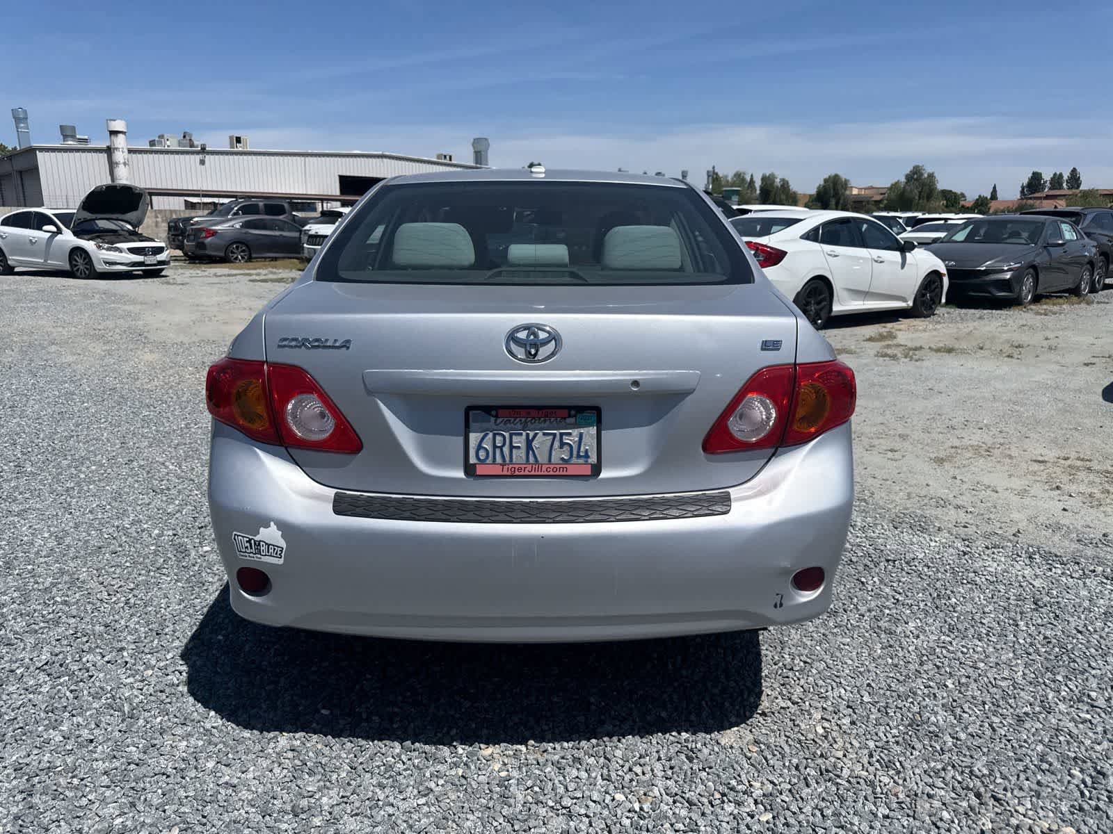 Used 2010 Toyota Corolla LE image 6