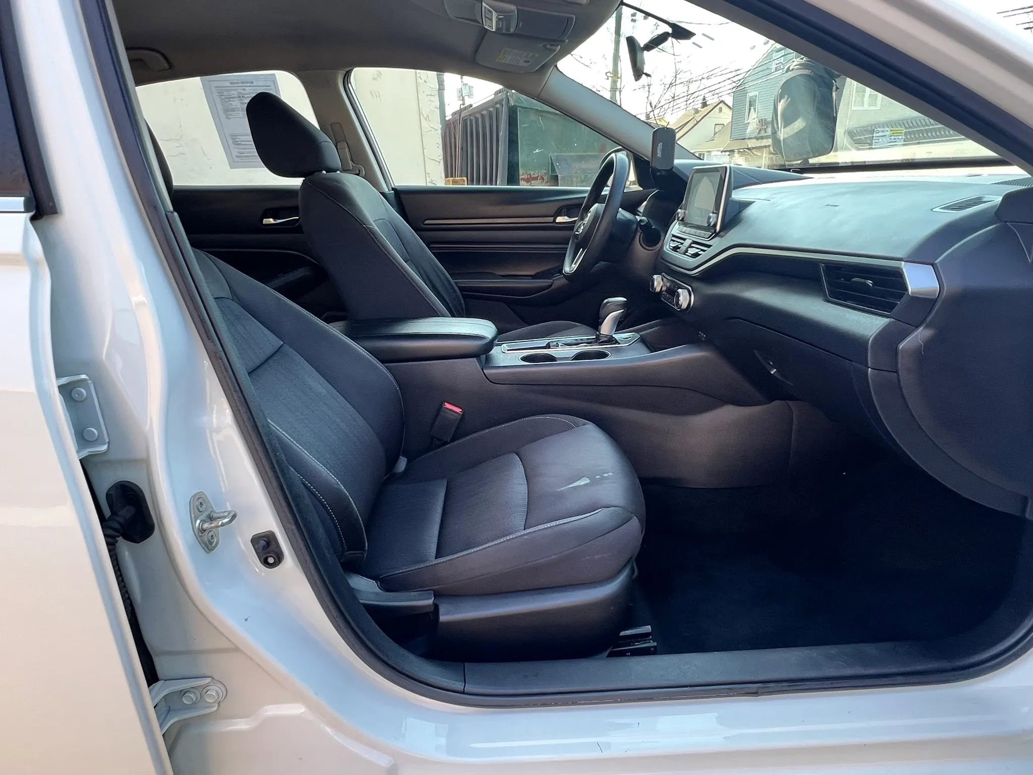Used 2019 Nissan Altima 2.5 S FWD image 30