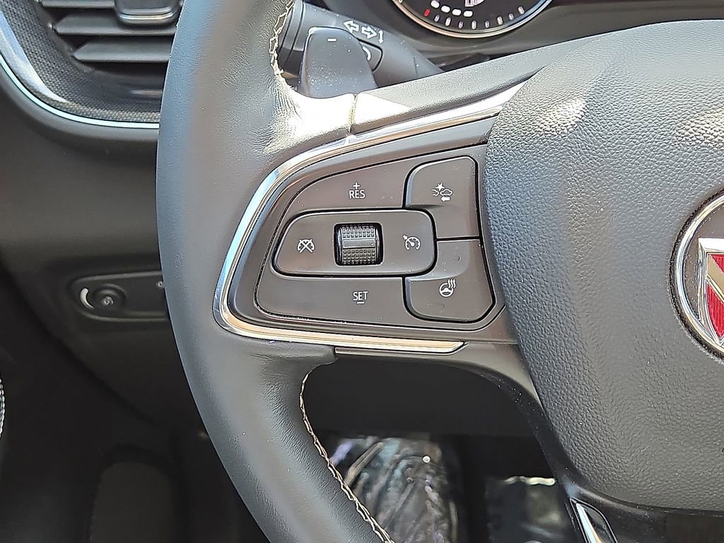 Used 2023 Buick Envision Essence image 19