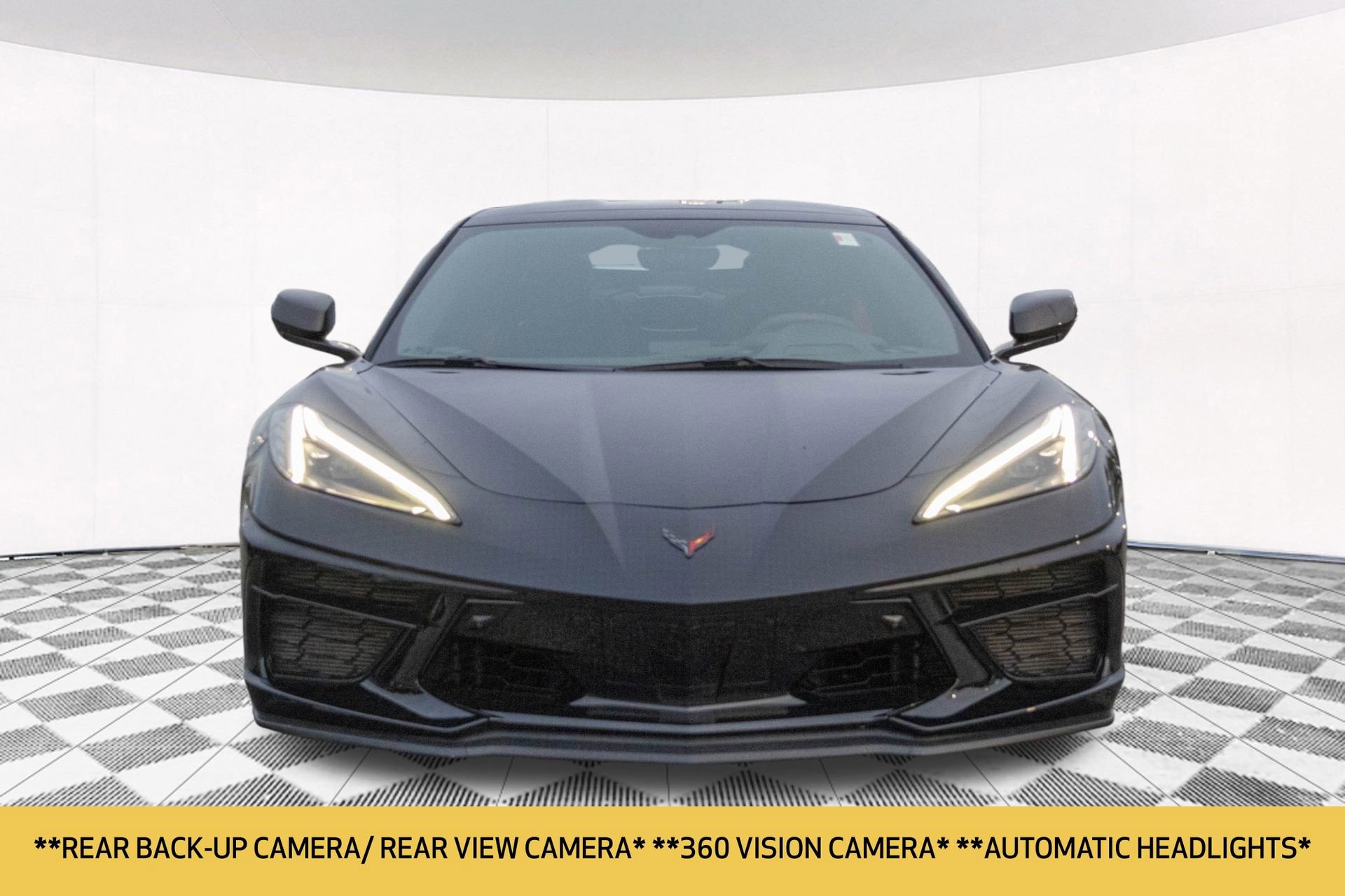 Used 2020 Chevrolet Corvette Stingray Premium Cpe w/ 3LT Preferred Equipment Group image 9