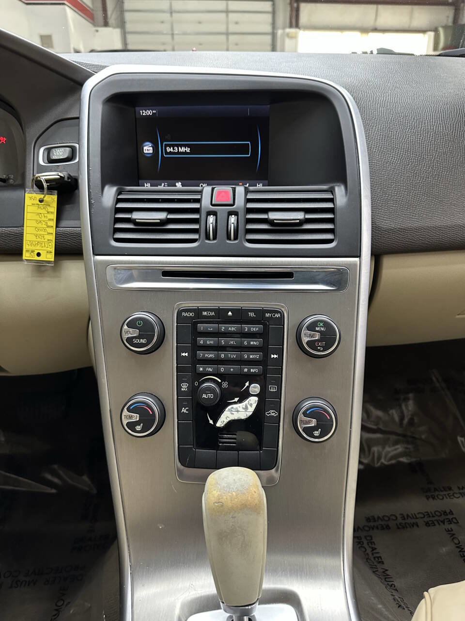 Used 2012 Volvo XC60 T6 image 28