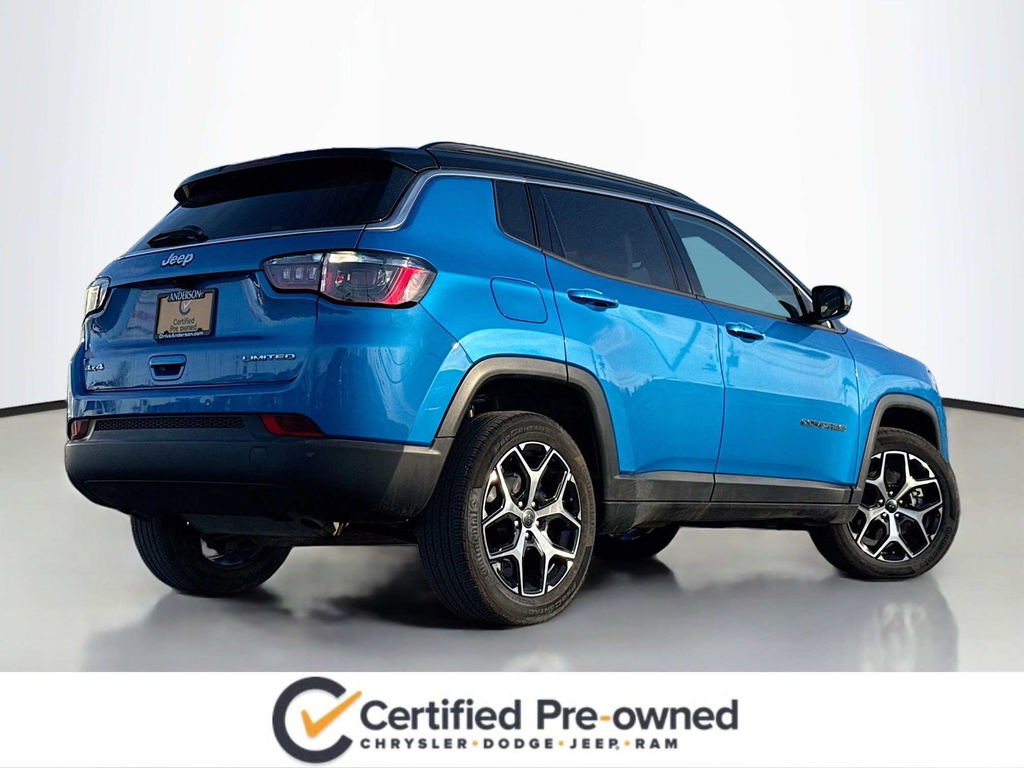 Used 2025 Jeep Compass Limited image 2