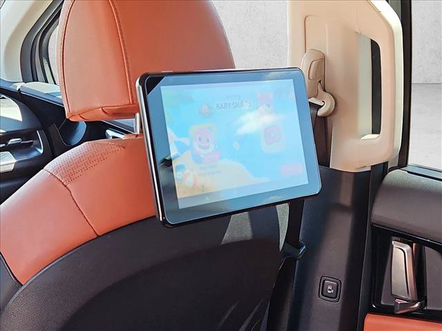Used 2023 Kia Carnival SX Prestige FWD image 25