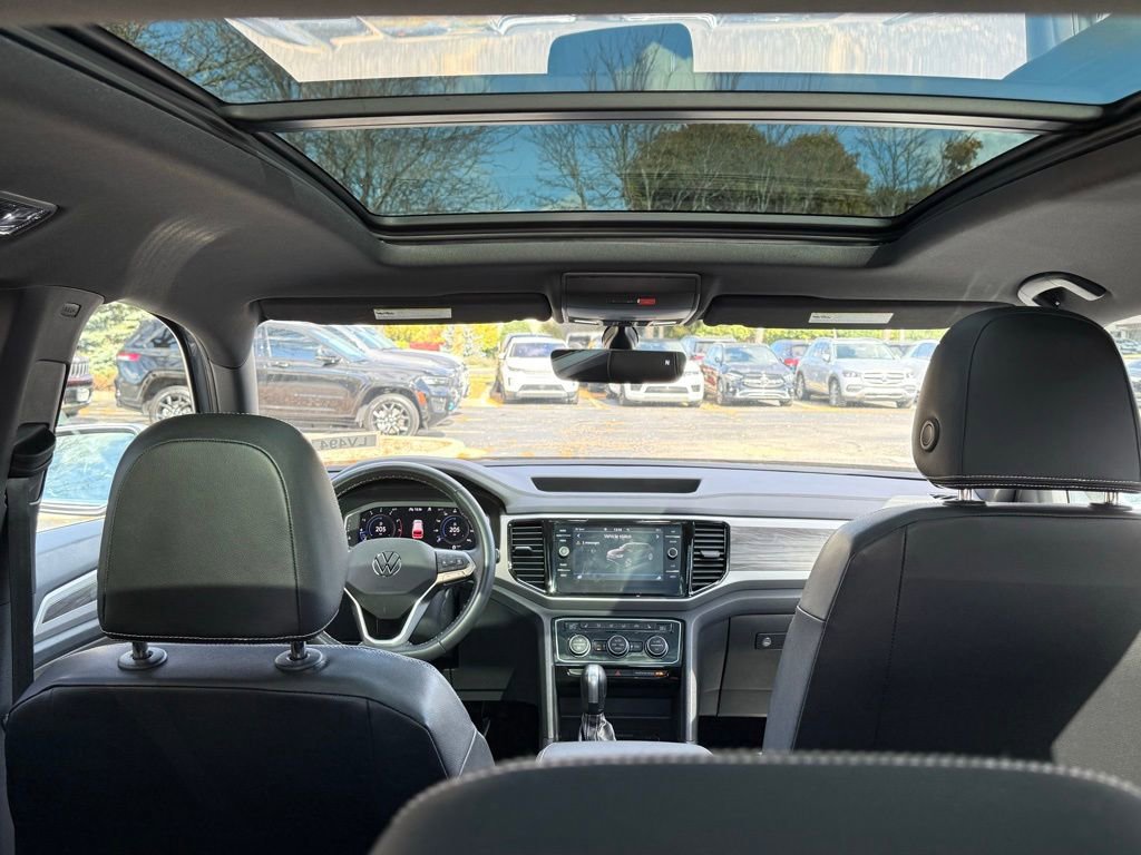 Used 2022 Volkswagen Atlas Cross Sport SE image 28