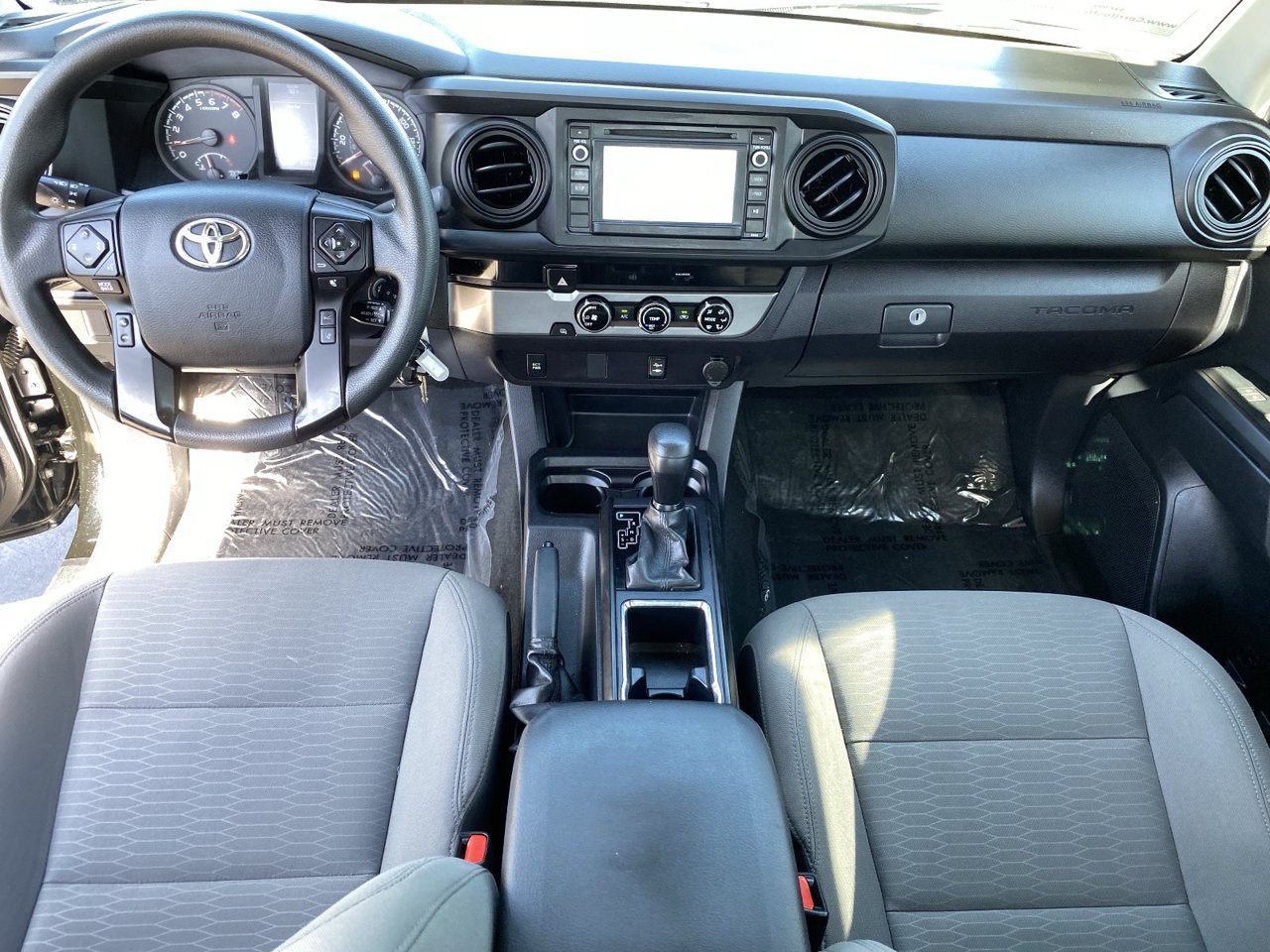 Used 2018 Toyota Tacoma SR w/ SR Convenience Package RWD image 16