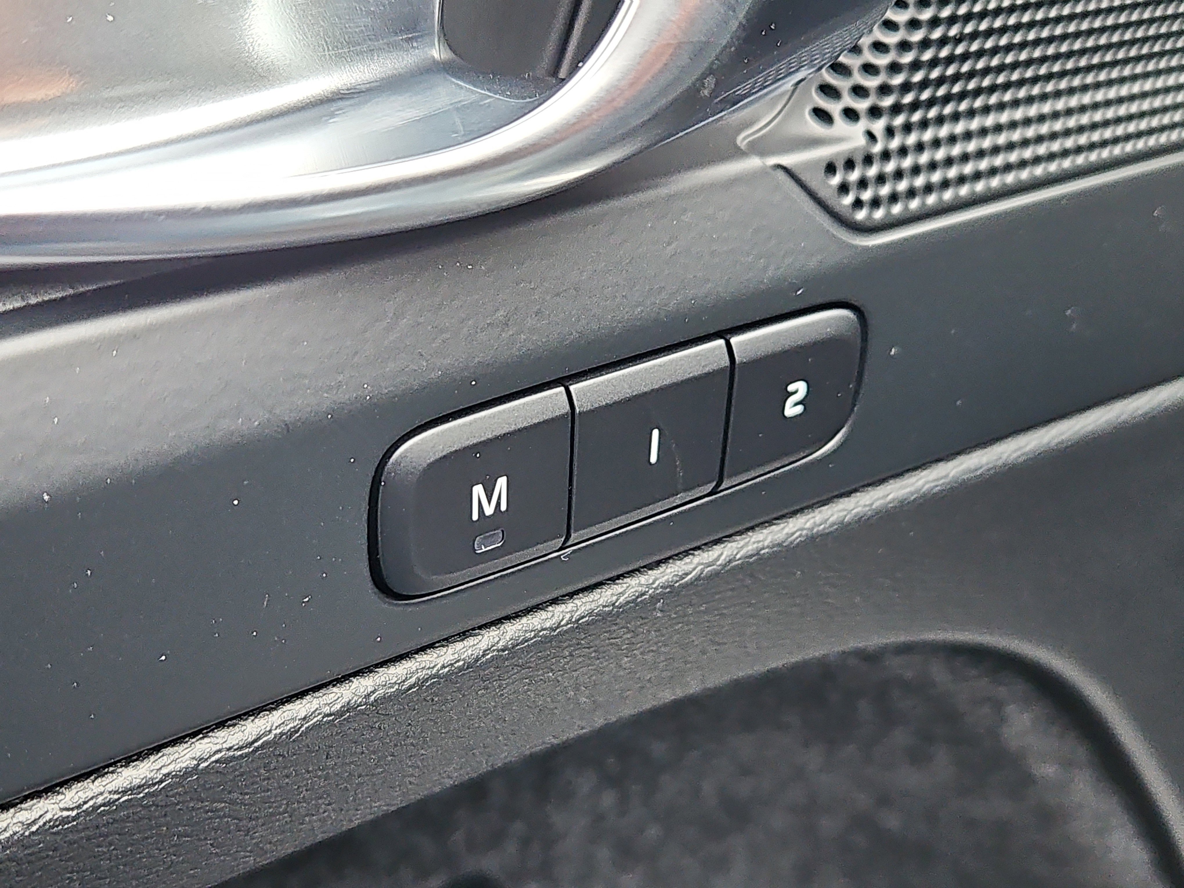 New 2026 Volvo XC40 B5 Plus w/ Protection Package Premier image 10