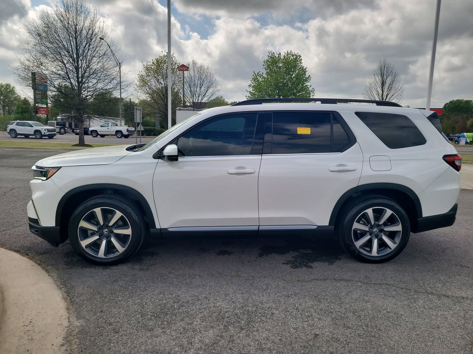 Certified 2025 Honda Pilot Elite image 6