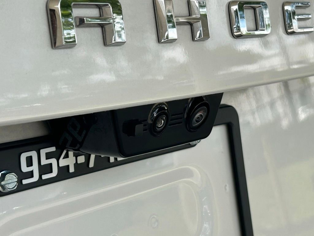 Used 2025 Chevrolet Tahoe High Country AWD/4WD image 20