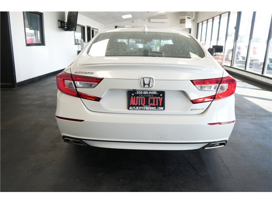 Used 2018 Honda Accord Sport image 6