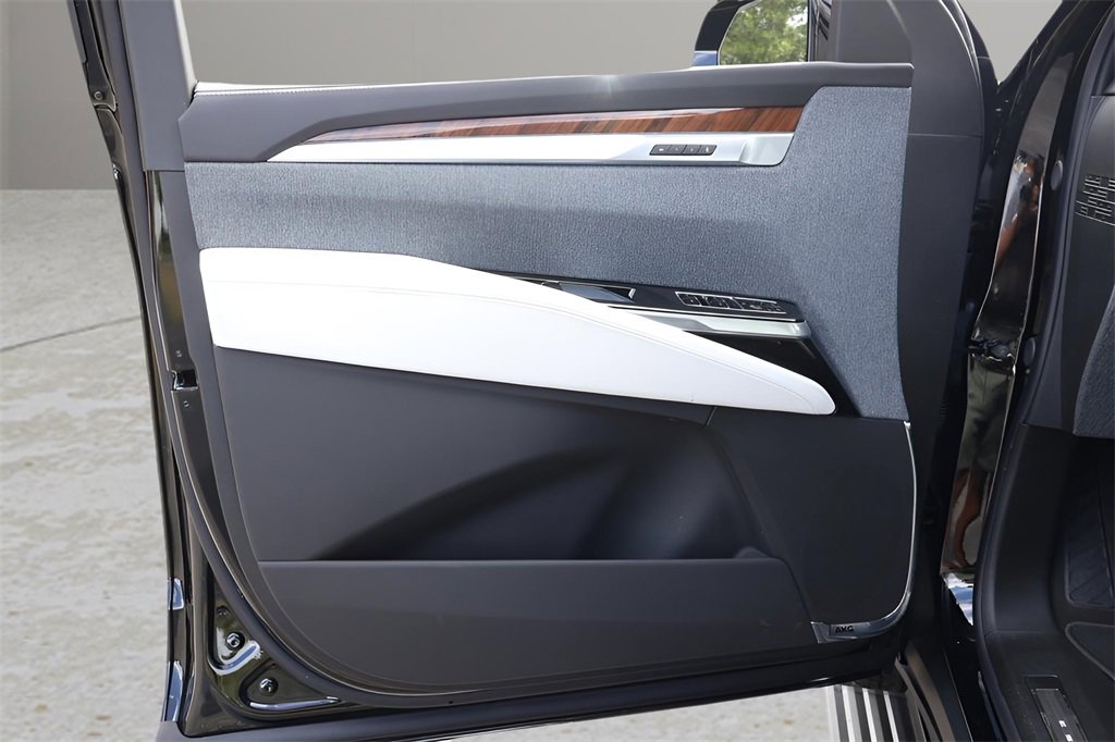 New 2026 Cadillac Escalade Platinum Sport image 10