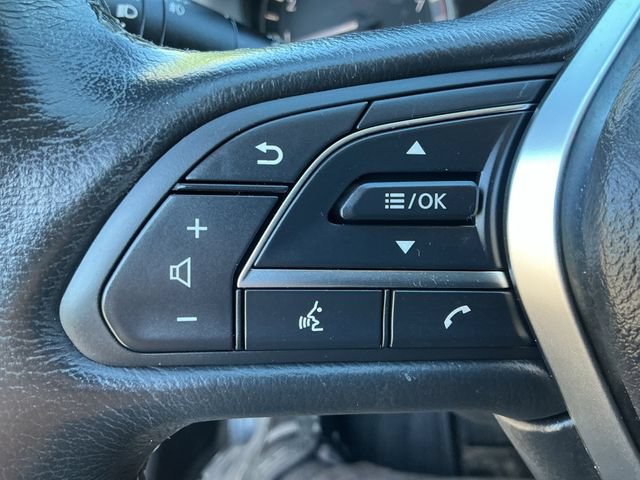 Used 2019 INFINITI Q50 Luxe w/ Essential Package (3.0T Luxe) AWD/4WD image 19