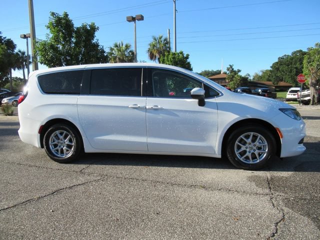 Certified 2023 Chrysler Voyager LX FWD image 2