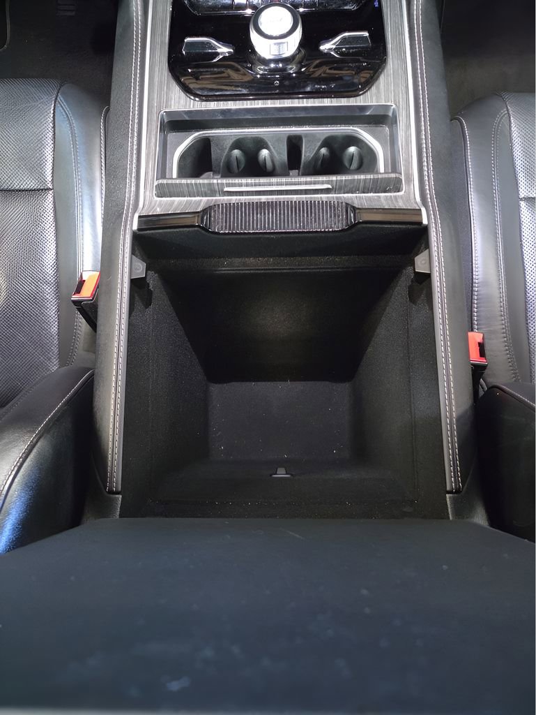 Used 2023 Jeep Wagoneer Series III w/ Preferred Equipment Group image 23