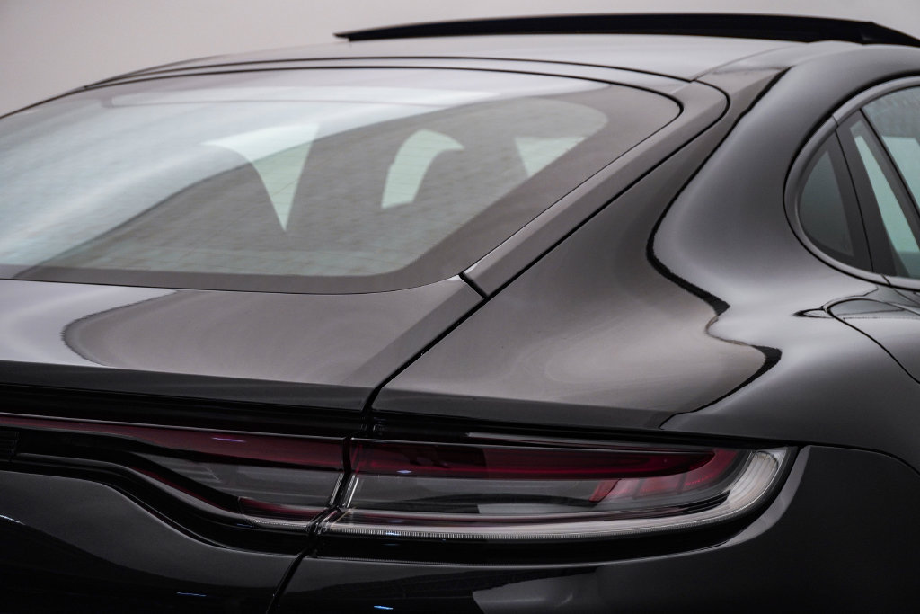 Certified 2023 Porsche Panamera 4 AWD/4WD image 12