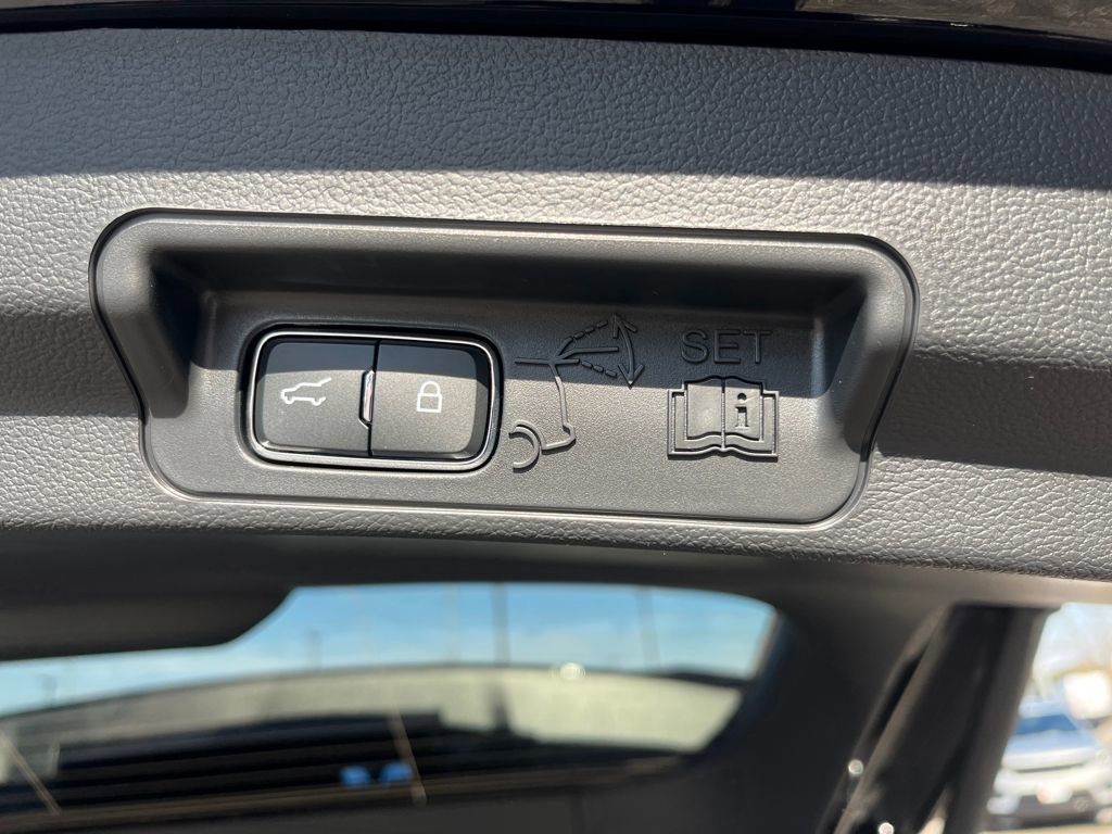 New 2026 Ford Explorer Platinum w/ LUX Leather Package image 26