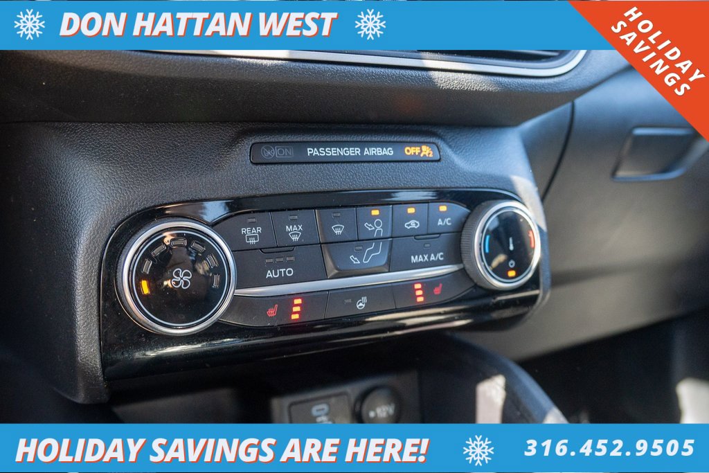 Used 2022 Ford Escape SE w/ Cold Weather Package image 9