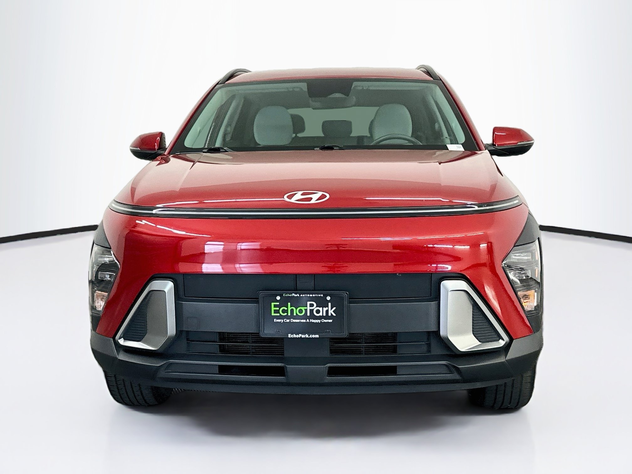 Used 2025 Hyundai Kona SEL AWD/4WD image 2