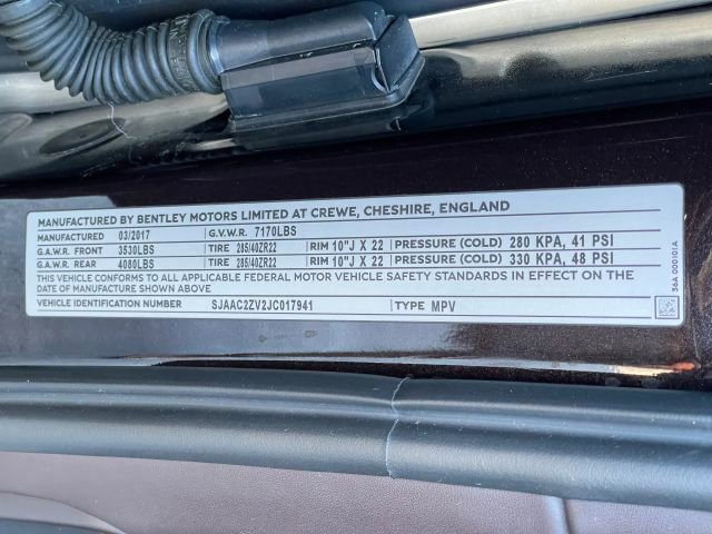 Used 2018 Bentley Bentayga Onyx Edition image 53