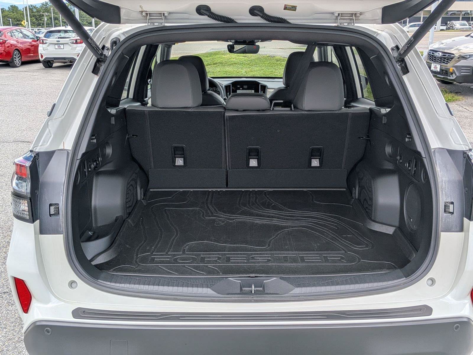 Used 2025 Subaru Forester Limited w/ Protection Package (1PH) AWD/4WD image 34