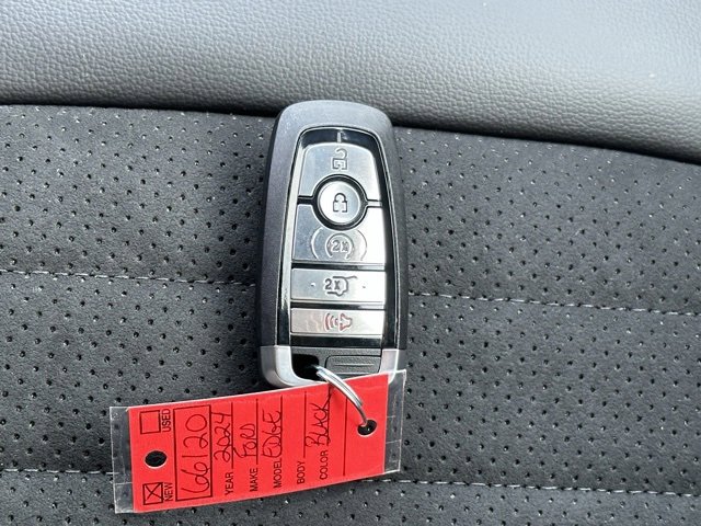 New 2024 Ford Edge ST-Line image 30