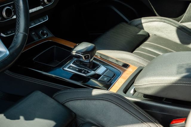 Used 2021 Audi Q5 e Premium Plus w/ Premium Plus Package image 19