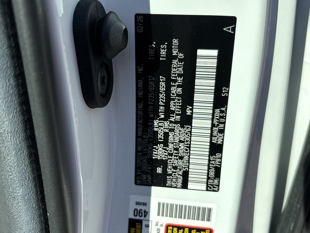 Used 2026 Toyota Sienna XLE FWD image 16