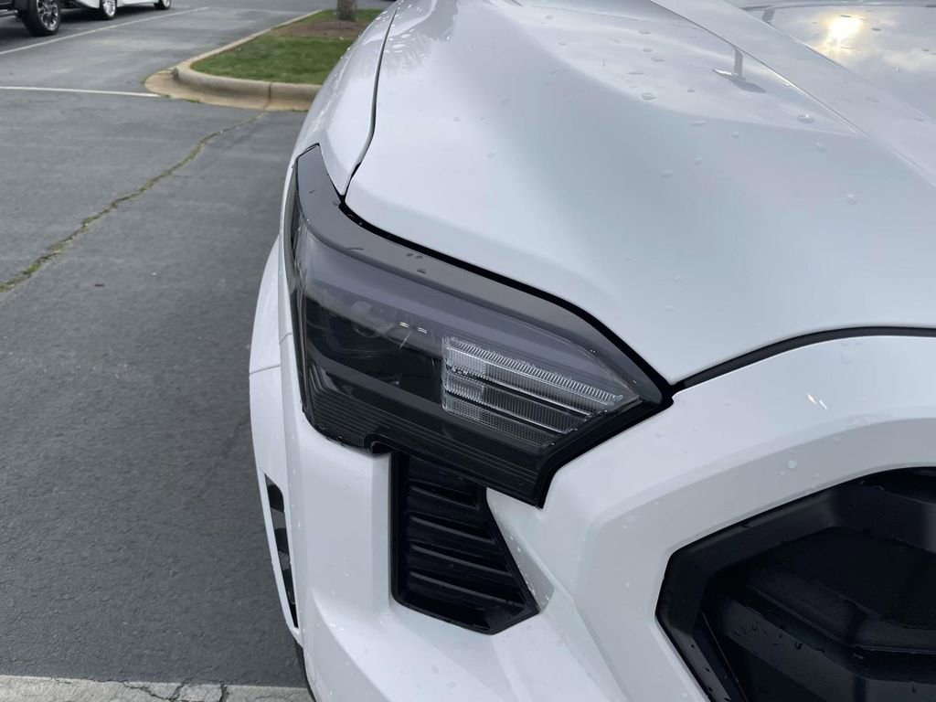 Used 2024 Toyota Tacoma SR5 image 17