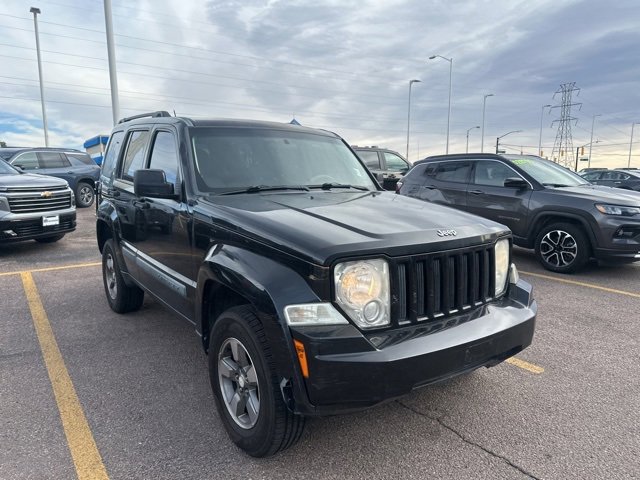 Used 2010 Jeep Liberty Sport image 3