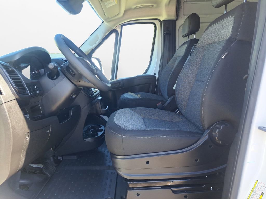New 2026 RAM ProMaster 2500 w/ Convenience Group image 17