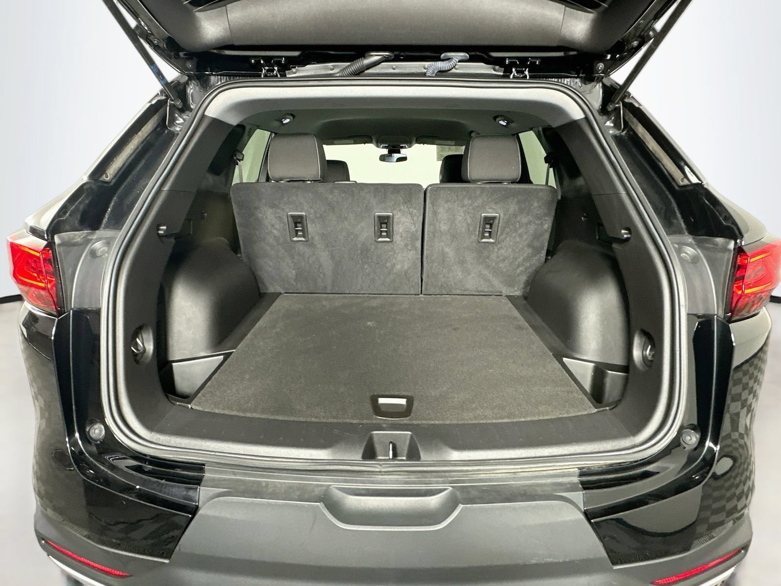 Used 2023 Chevrolet Blazer LT AWD/4WD image 26