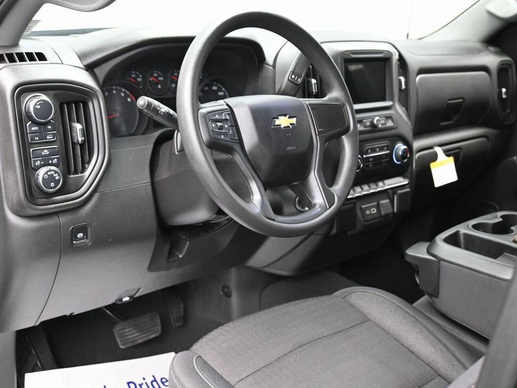Used 2024 Chevrolet Silverado 1500 Custom image 15