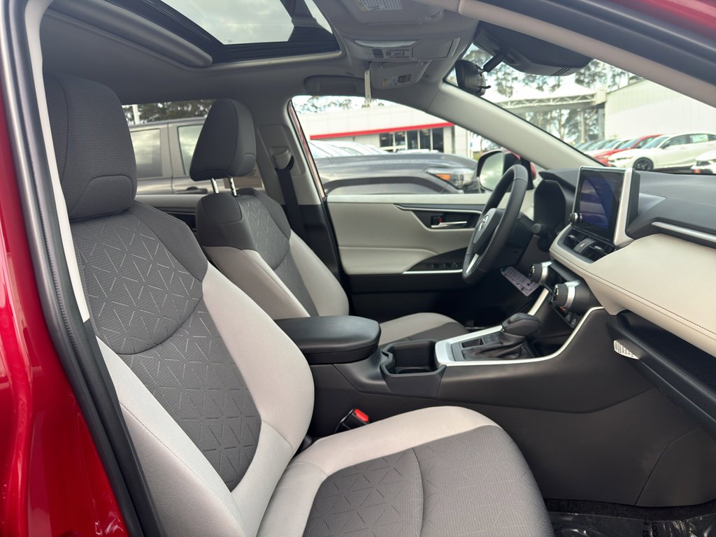 New 2025 Toyota RAV4 XLE w/ Convenience Package image 18
