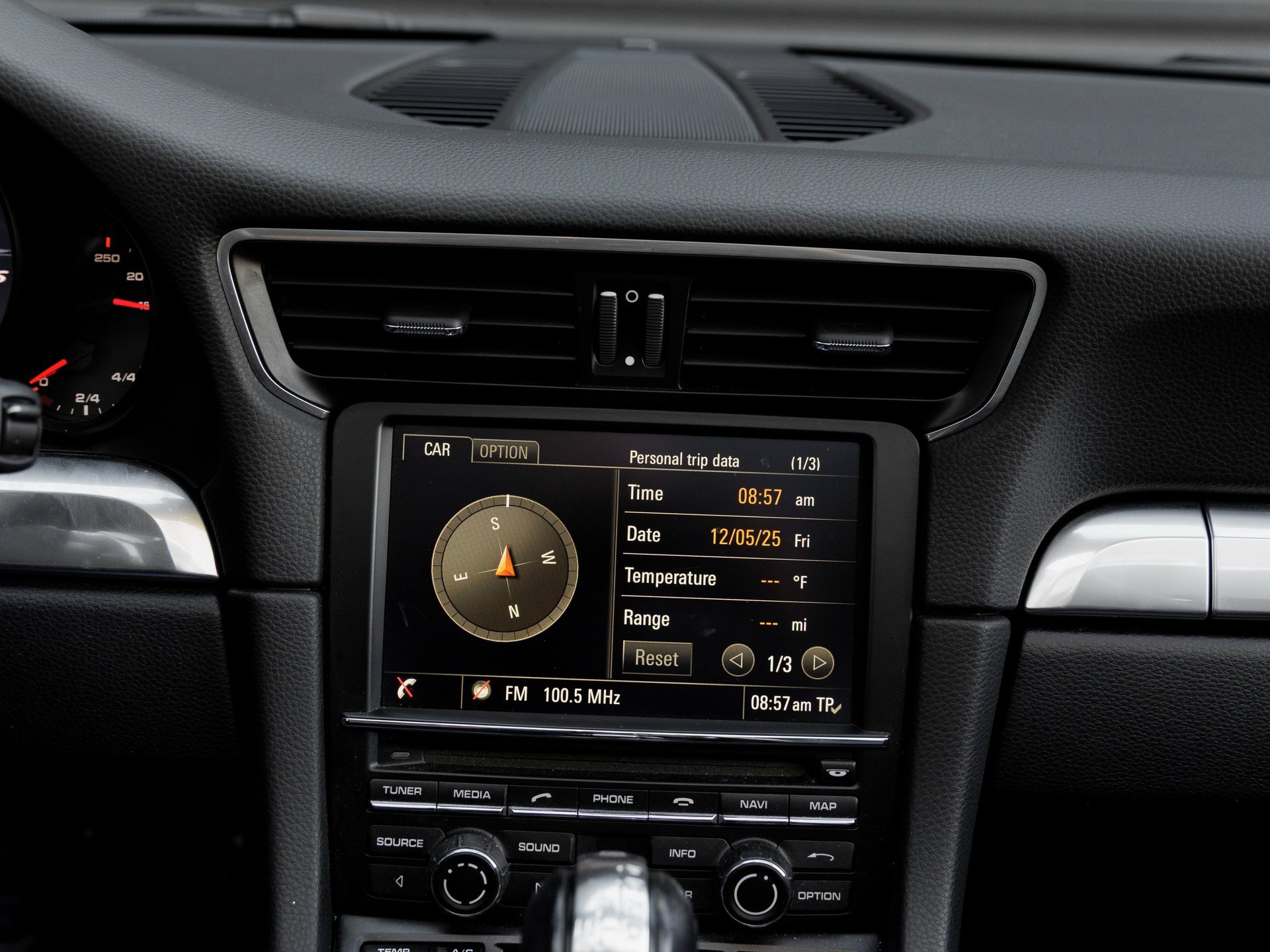 Used 2016 Porsche 911 Carrera S image 22