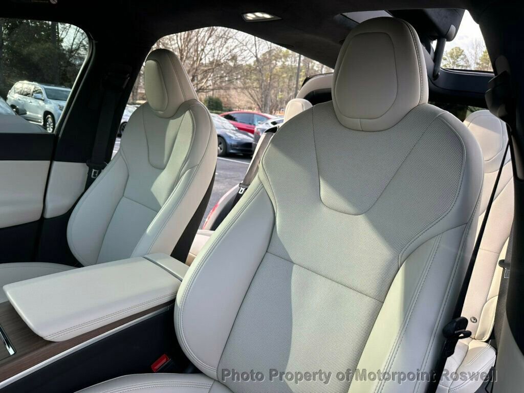 Used 2024 Tesla Model X AWD image 13
