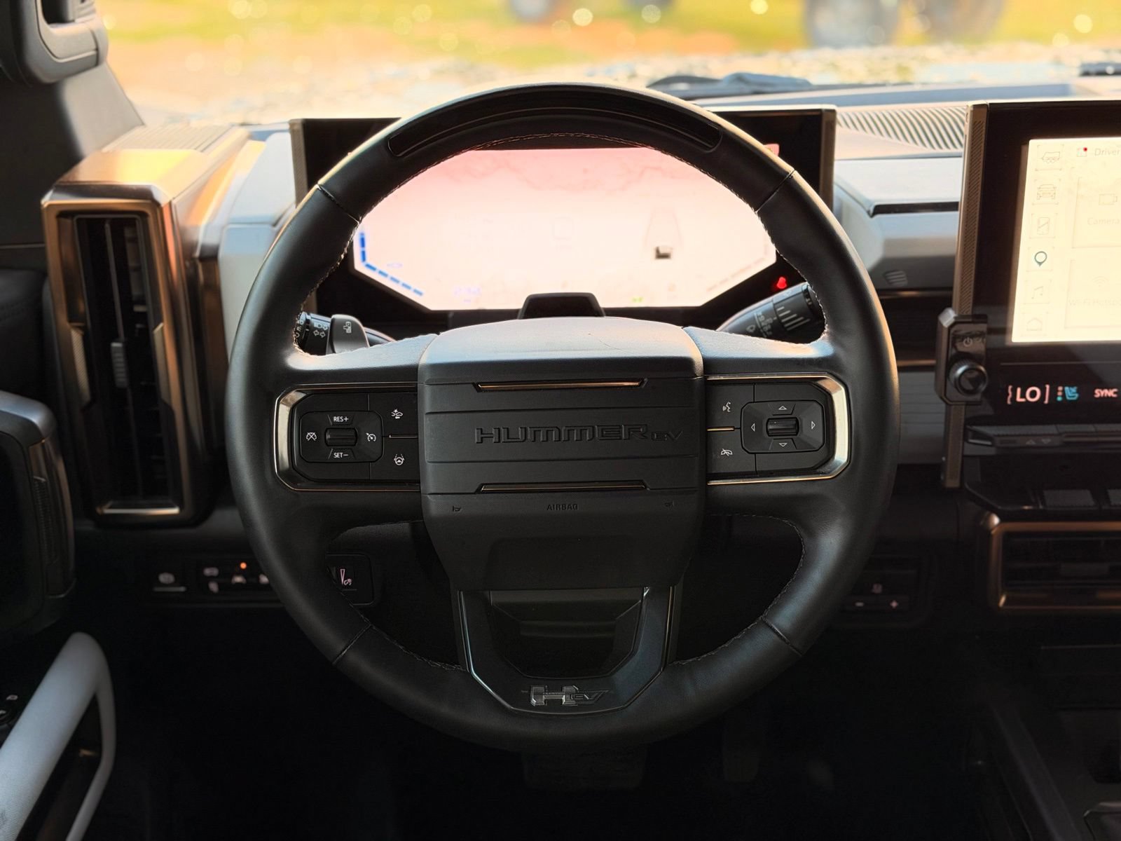 Used 2024 GMC Hummer EV 2X w/ Extreme Off-Road Package AWD/4WD image 40