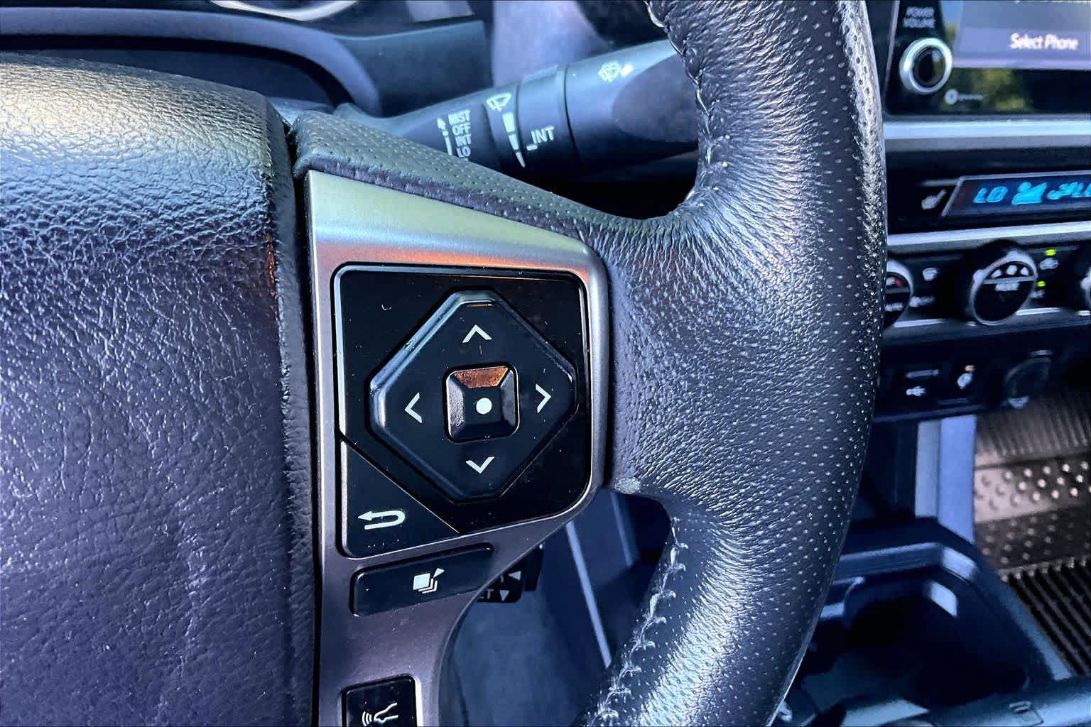 Used 2021 Toyota Tacoma Limited AWD/4WD image 24