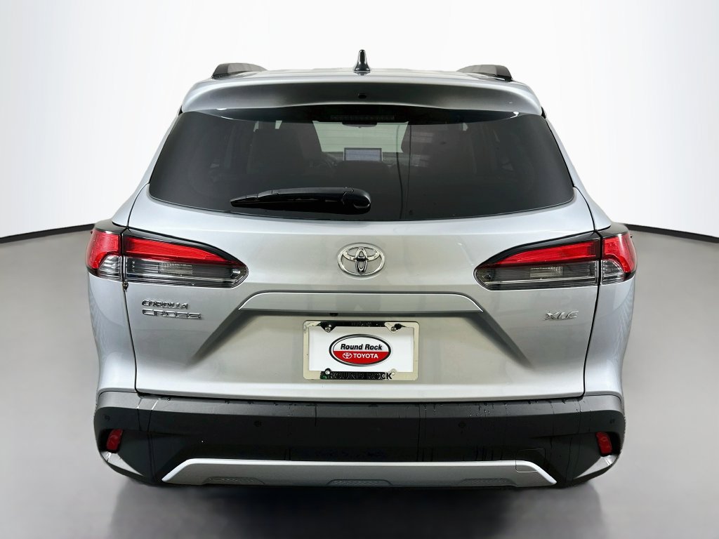 Certified 2026 Toyota Corolla Cross XLE FWD image 6