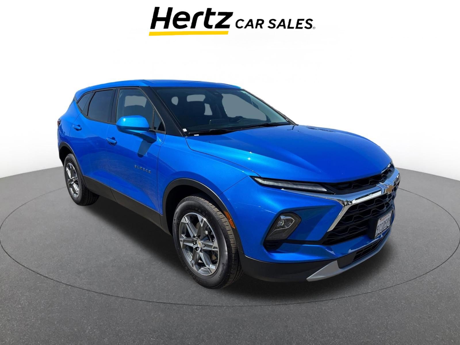 Used 2025 Chevrolet Blazer LT image 1