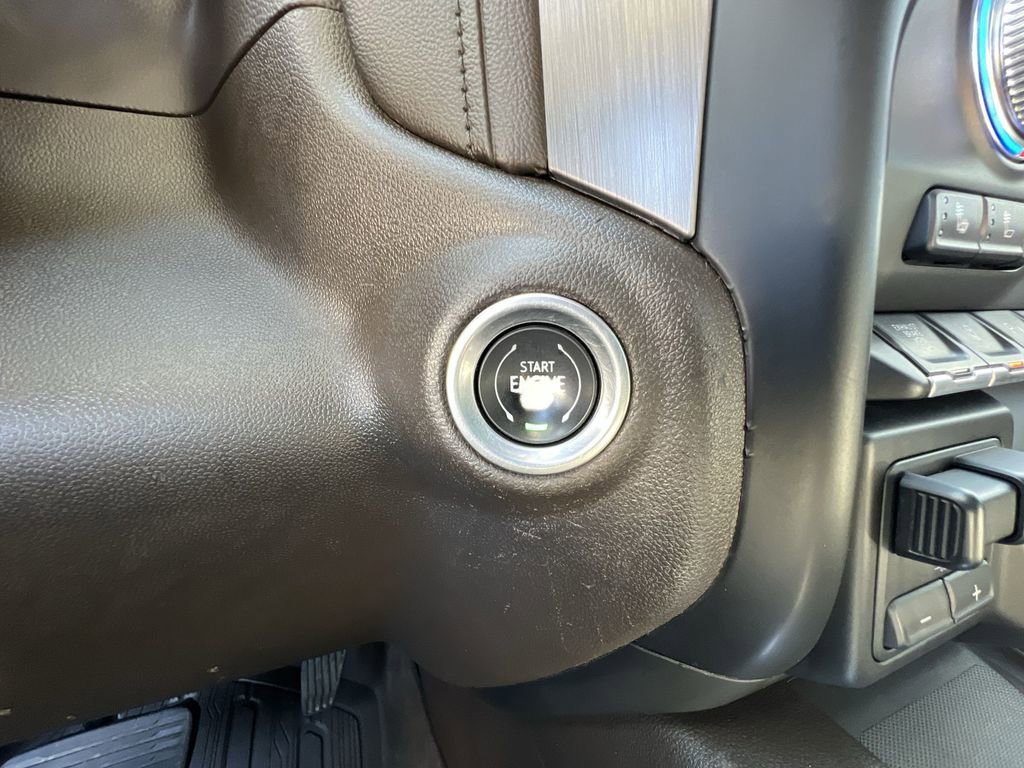 Used 2020 GMC Sierra 3500 Denali image 17