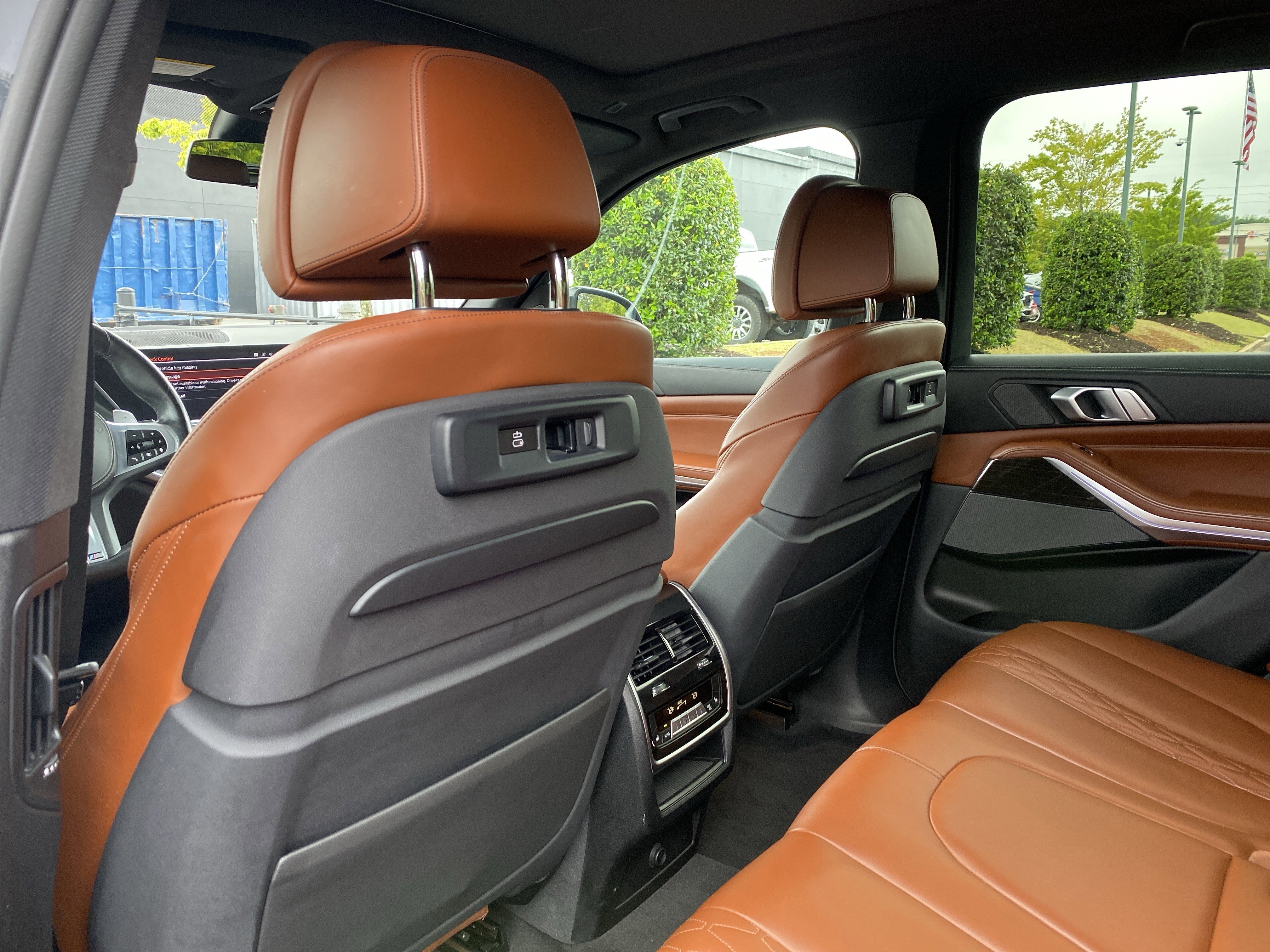 Used 2019 BMW X5 xDrive40i w/ M Sport Package AWD/4WD image 43