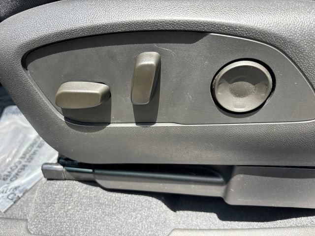 Certified 2025 Chevrolet Silverado EV RST AWD/4WD image 10