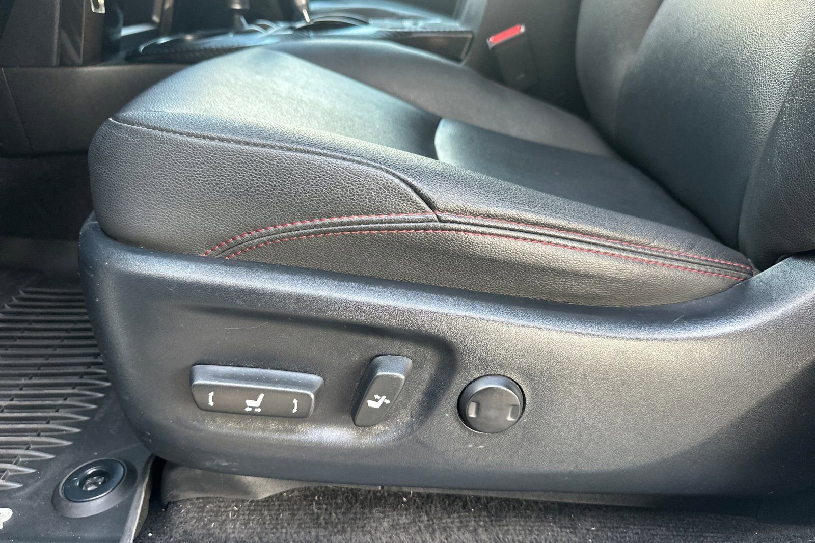 Used 2019 Toyota 4Runner TRD Off-Road Premium image 13