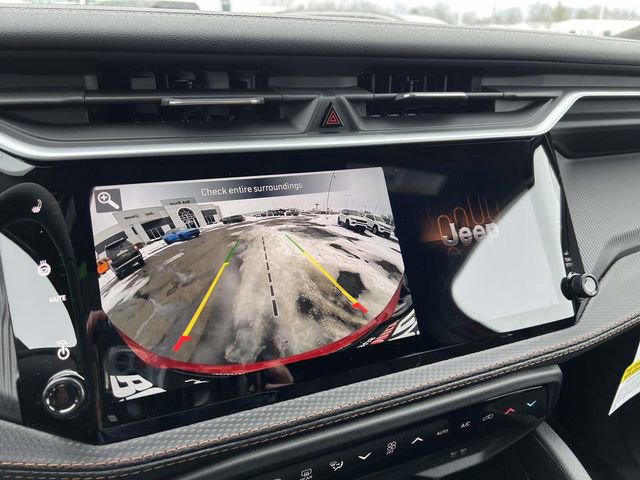 New 2026 Jeep Cherokee Overland w/ Trailer Tow Group image 16