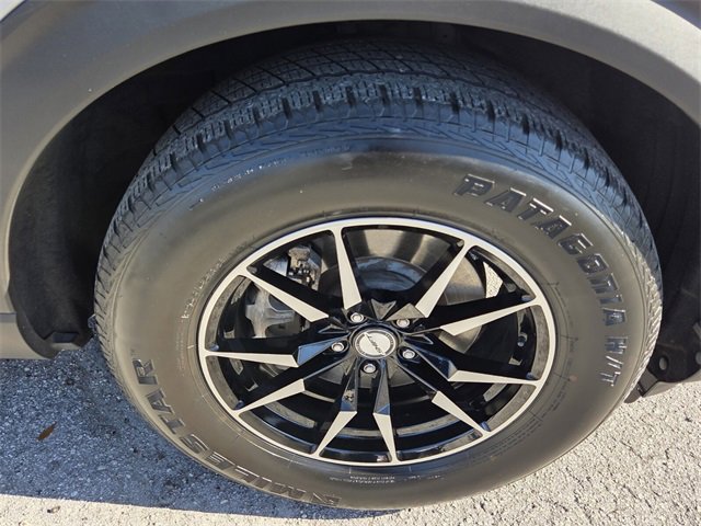 Used 2022 Ford Explorer XLT w/ Class IV Trailer Tow Package image 9